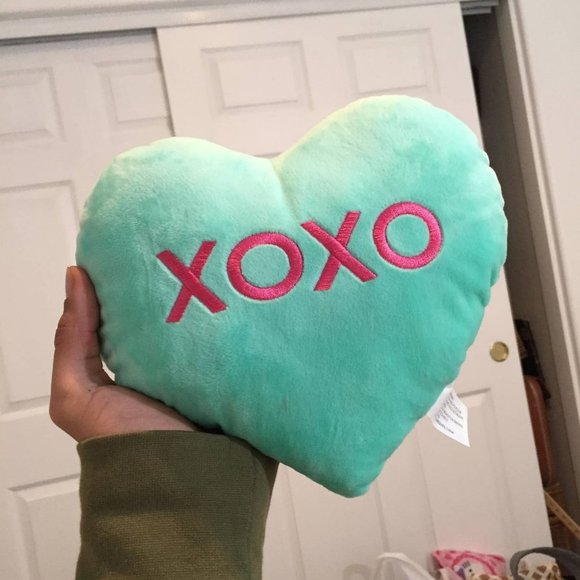Xoxo Mint Green Plush Heart - Picture 1 of 8